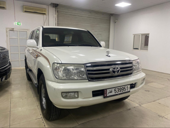 Toyota  Land Cruiser  GX  2007  Automatic  226,000 Km  6 Cylinder  Four Wheel Drive (4WD)  SUV  White