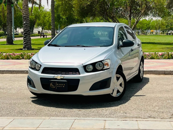 Chevrolet  Sonic  2016  Automatic  83,000 Km  4 Cylinder  Front Wheel Drive (FWD)  Sedan  Silver