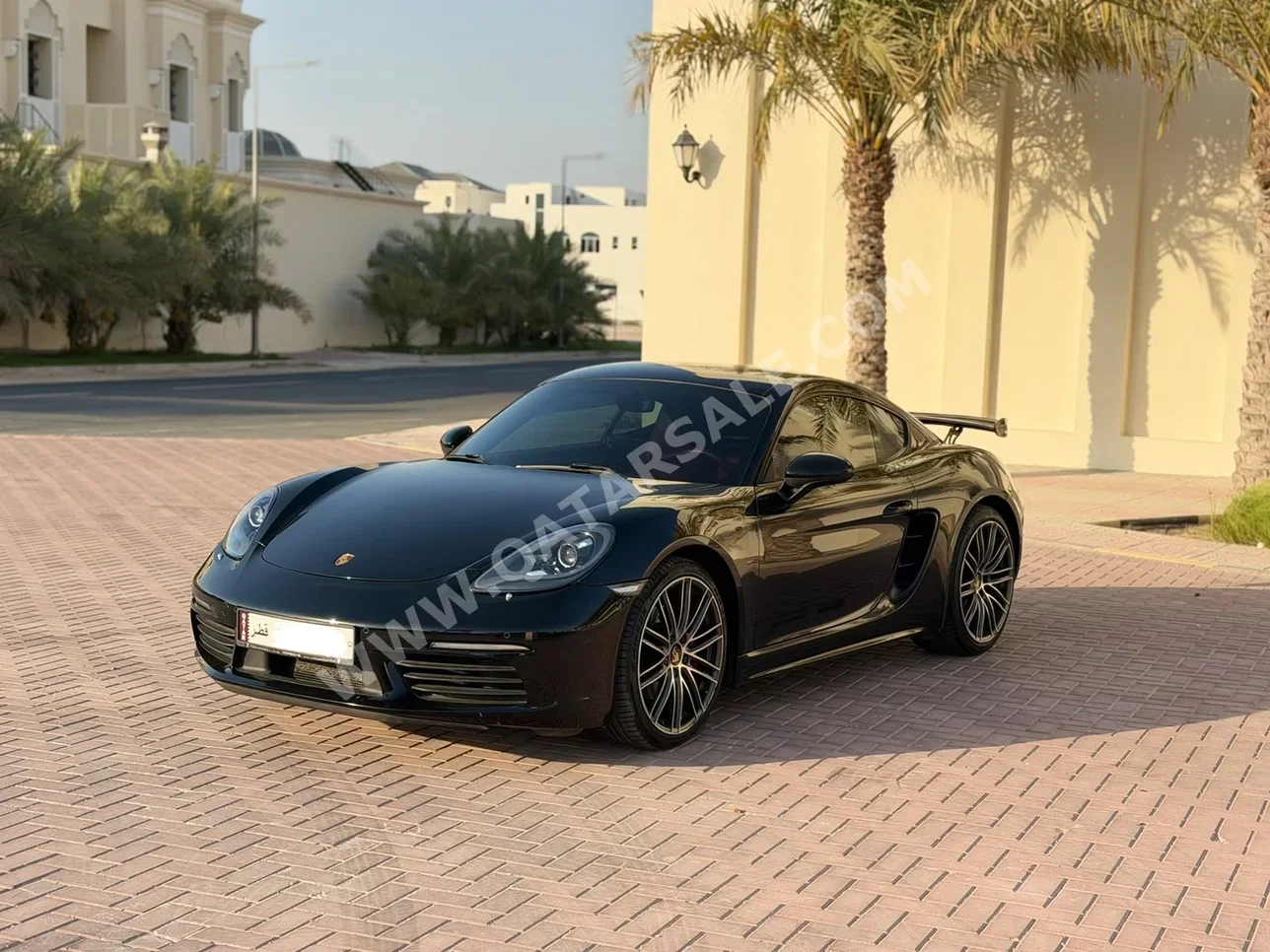 Porsche Cayman 718 2019 Automatic 140,000 Km 6 Cylinder Rear Wheel Drive (RWD) Coupe / Sport Black