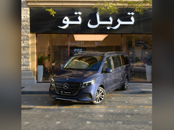 Mercedes-Benz V-Class 300 2025 Automatic 460 Km 4 Cylinder Rear Wheel Drive (RWD) Van / Bus Dark Blue With Warranty