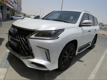 لكزس  ال اكس  570 اس  2019  اوتوماتيك  135,000 كم  8 سلندر  دفع رباعي  اس يو في  أبيض