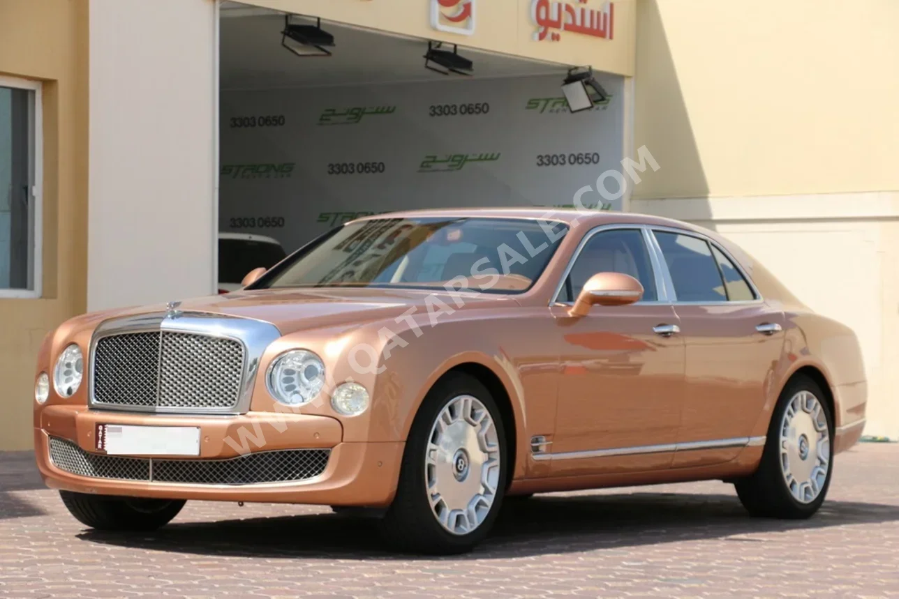 Bentley Mulsanne 2012 Automatic 104,000 Km 8 Cylinder All Wheel Drive (AWD) Sedan Bronze
