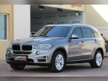 BMW X-Series X5 2016 Automatic 102,000 Km 6 Cylinder Four Wheel Drive (4WD) SUV Gray