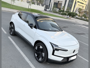 Volvo  EX  30  2025  Automatic  6,000 Km  0 Cylinder  All Wheel Drive (AWD)  SUV  White and Black  With Warranty