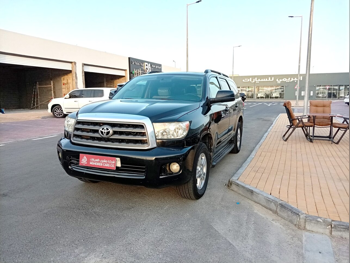 Toyota Sequoia SR5 2013 Automatic 353,000 Km 8 Cylinder Four Wheel Drive (4WD) SUV Black