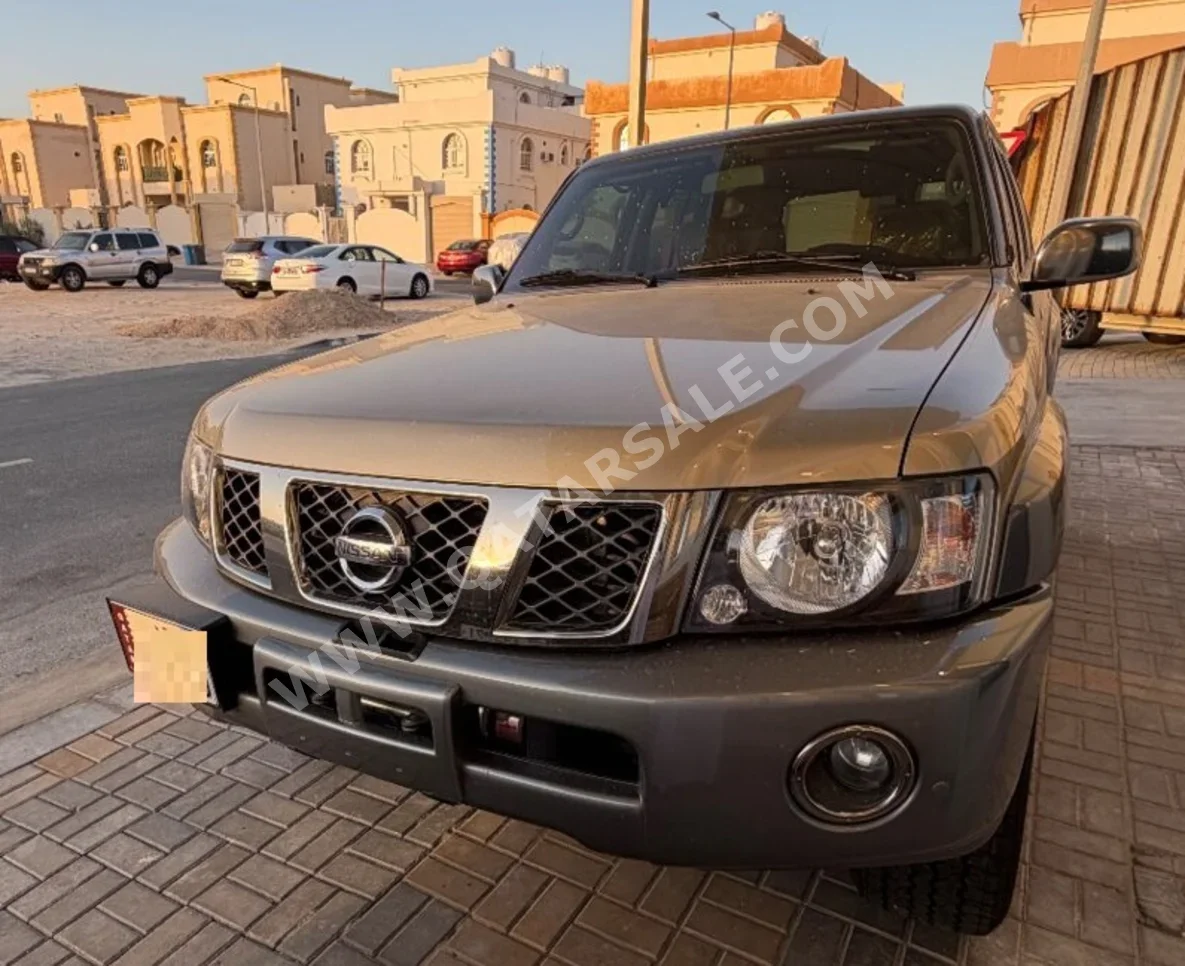 Nissan  Patrol  Super Safari  2019  Automatic  80,000 Km  6 Cylinder  Four Wheel Drive (4WD)  SUV  Gold