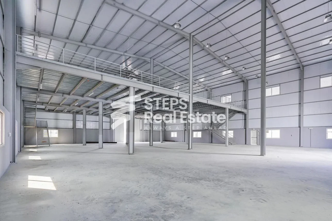 Warehouses & Stores - Al Wakrah  - Barkit Al Awamer  -Area Size: 4000 Square Meter