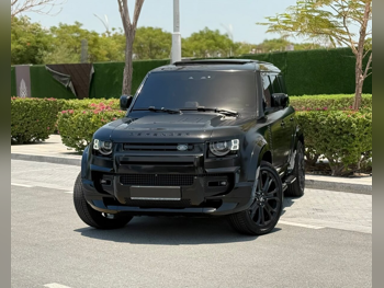 Land Rover Defender 110 SE 2020 Automatic 128,000 Km 6 Cylinder Four Wheel Drive (4WD) SUV Black