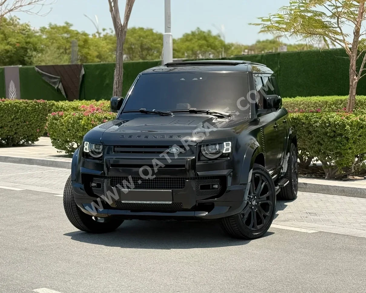 Land Rover Defender 110 SE 2020 Automatic 128,000 Km 6 Cylinder Four Wheel Drive (4WD) SUV Black