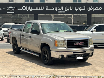 جي ام سي  سييرا  اس ال اي  2009  اوتوماتيك  305,000 كم  8 سلندر  دفع رباعي  بيكب  فضي