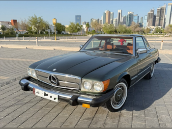 مرسيدس - بنز اس ال 380 1983 اوتوماتيك 200,000 كم 6 سلندر دفع خلفي كوبيه \ سبورت أخضر