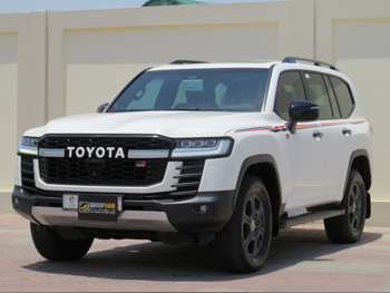 Toyota Land Cruiser GR Sport Twin Turbo 2026 Automatic 200 Km 6 Cylinder Four Wheel Drive (4WD) SUV White With Warranty