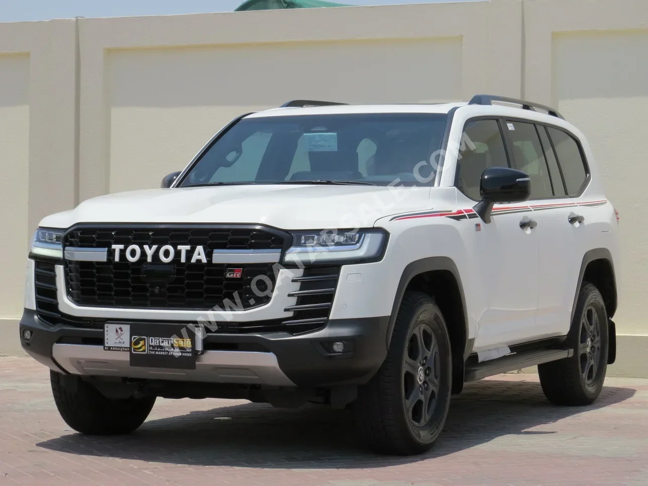 Toyota Land Cruiser GR Sport Twin Turbo 2026 Automatic 200 Km 6 Cylinder Four Wheel Drive (4WD) SUV White With Warranty — image 1
