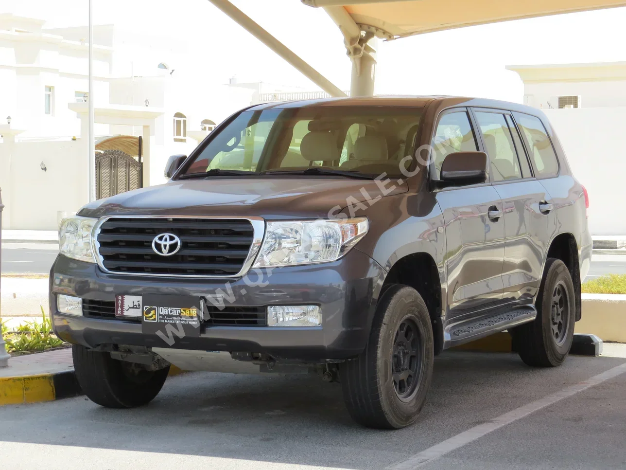 Toyota Land Cruiser GX 2010 Automatic 373,000 Km 6 Cylinder Four Wheel Drive (4WD) SUV Gray