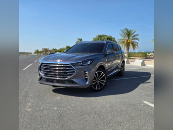 Jetour X70 Plus Luxury 2025 Automatic 600 Km 4 Cylinder Front Wheel Drive (FWD) SUV Gray With Warranty