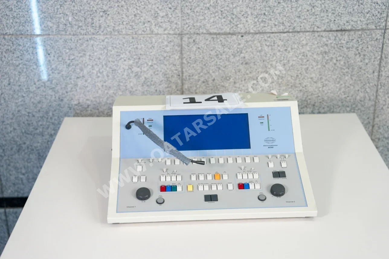 Clinical Audiometer Interacoustics AC40