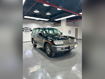 Toyota  Land Cruiser  GX  2006  Manual  137,000 Km  6 Cylinder  Four Wheel Drive (4WD)  SUV  Black