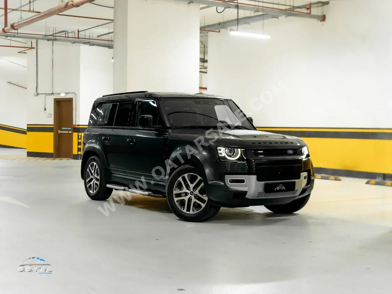 Land Rover Defender 110 HSE 2023 Automatic 82,000 Km 6 Cylinder Four Wheel Drive (4WD) SUV Black