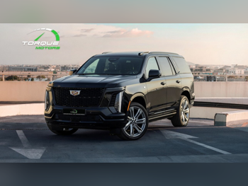 Cadillac  Escalade  Sport Platinum  2026  Automatic  0 Km  8 Cylinder  Four Wheel Drive (4WD)  SUV  Black  With Warranty