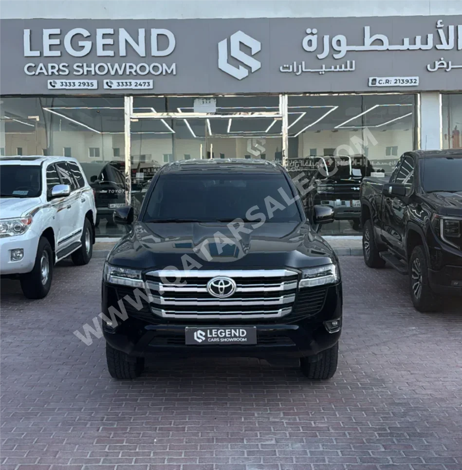 Toyota  Land Cruiser  GXR Twin Turbo  2024  Automatic  51,000 Km  6 Cylinder  Four Wheel Drive (4WD)  SUV  Black  With Warranty