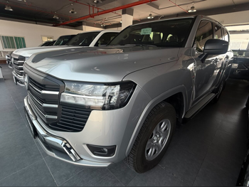 Toyota  Land Cruiser  GX  2025  Automatic  39,000 Km  6 Cylinder  Four Wheel Drive (4WD)  SUV  Silver  With Warranty