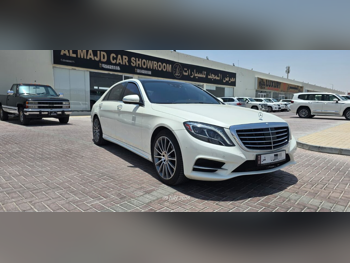 Mercedes-Benz S-Class 550 2016 Automatic 206,000 Km 8 Cylinder Rear Wheel Drive (RWD) Sedan White