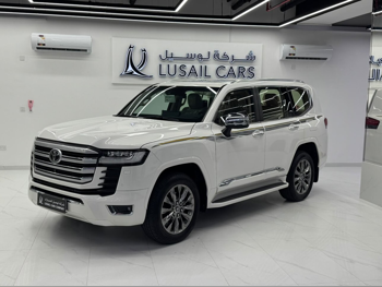 Toyota  Land Cruiser  VXR Twin Turbo  2022  Automatic  130,000 Km  6 Cylinder  Four Wheel Drive (4WD)  SUV  White