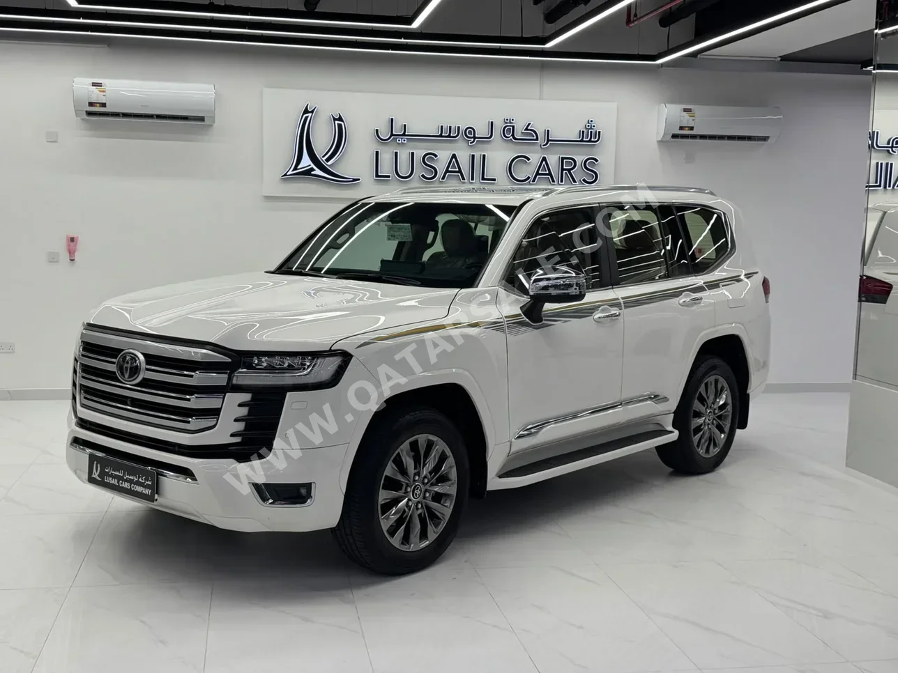 Toyota Land Cruiser VXR Twin Turbo 2022 Automatic 130,000 Km 6 Cylinder Four Wheel Drive (4WD) SUV White