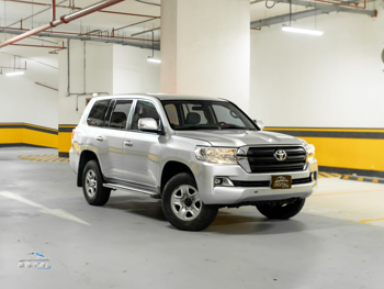 Toyota  Land Cruiser  GX  2019  Automatic  115,500 Km  6 Cylinder  Four Wheel Drive (4WD)  SUV  Silver