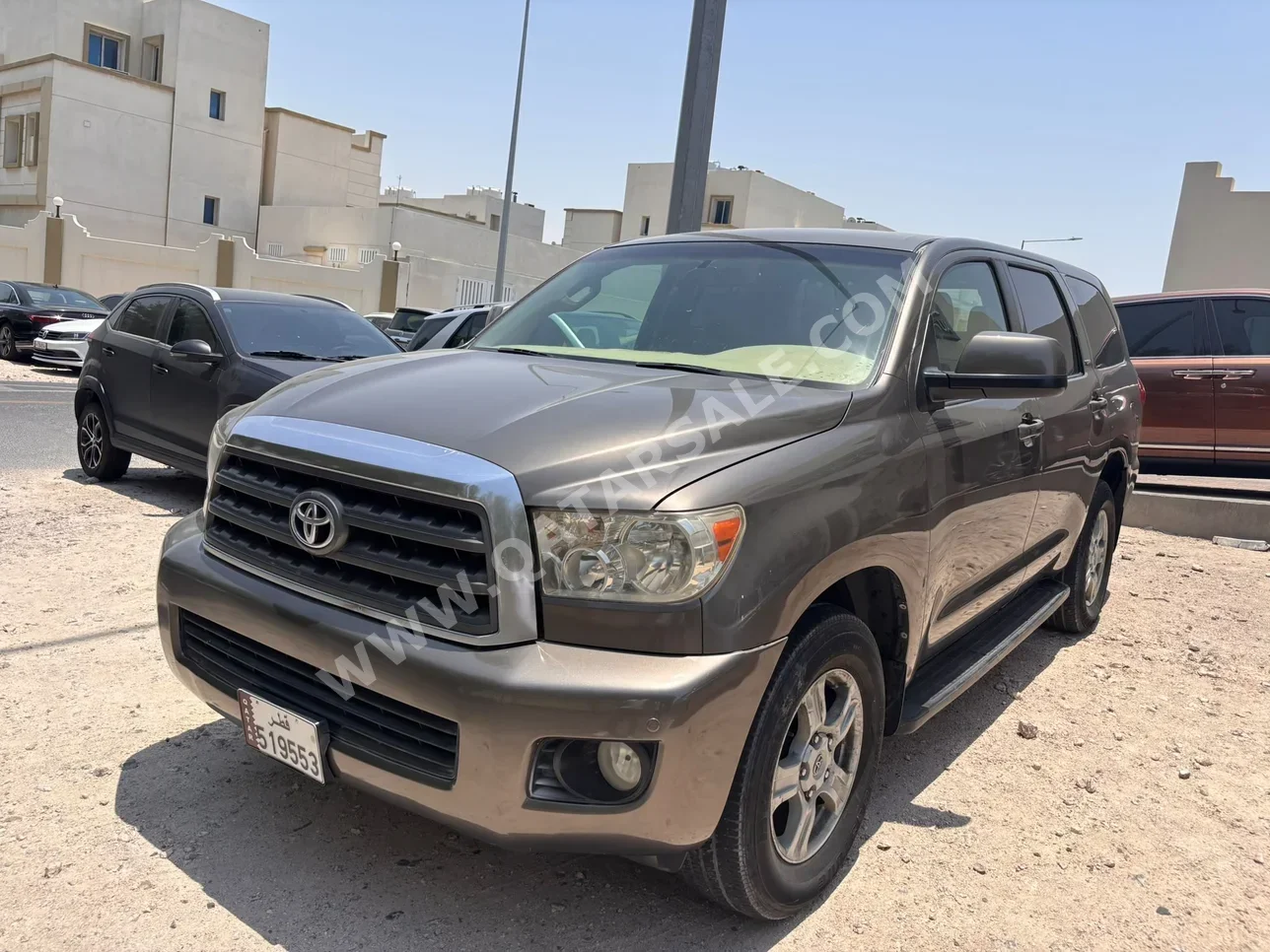 Toyota Sequoia SR5 2011 Automatic 420,000 Km 8 Cylinder Four Wheel Drive (4WD) SUV Brown