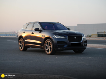 Jaguar F-Pace 2019 Automatic 85,000 Km 4 Cylinder Four Wheel Drive (4WD) SUV Black