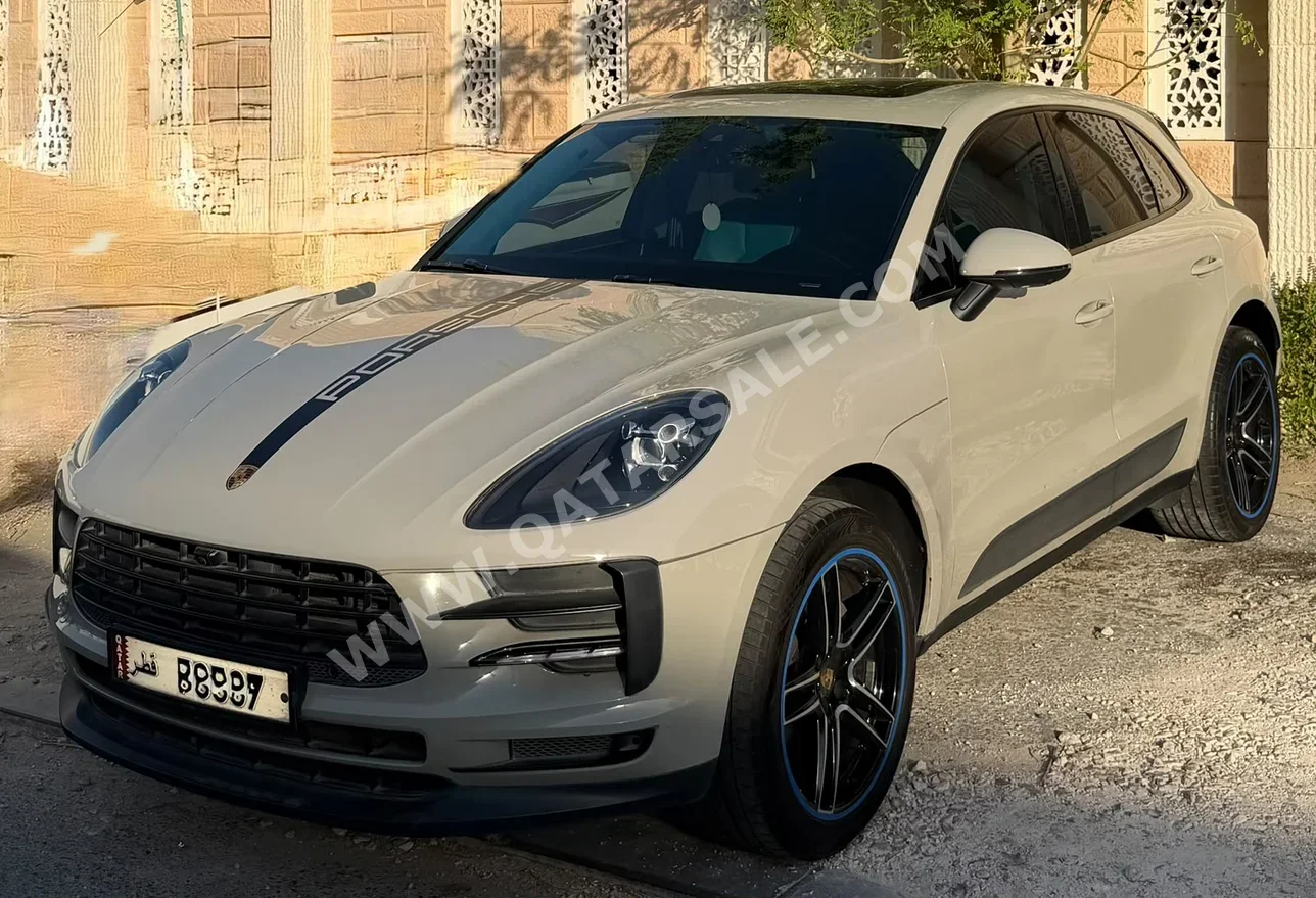 Porsche Macan 2021 Automatic 78,000 Km 4 Cylinder Four Wheel Drive (4WD) SUV White
