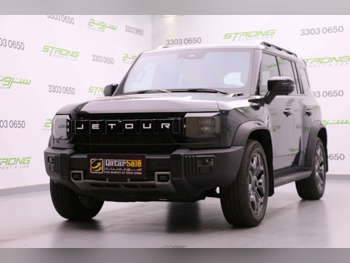 Jetour  T2  Luxury  2026  Automatic  14,000 Km  4 Cylinder  Four Wheel Drive (4WD)  SUV  Black  With Warranty