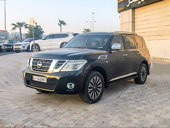 Nissan  Patrol  Platinum  2014  Automatic  249,000 Km  8 Cylinder  Four Wheel Drive (4WD)  SUV  Black