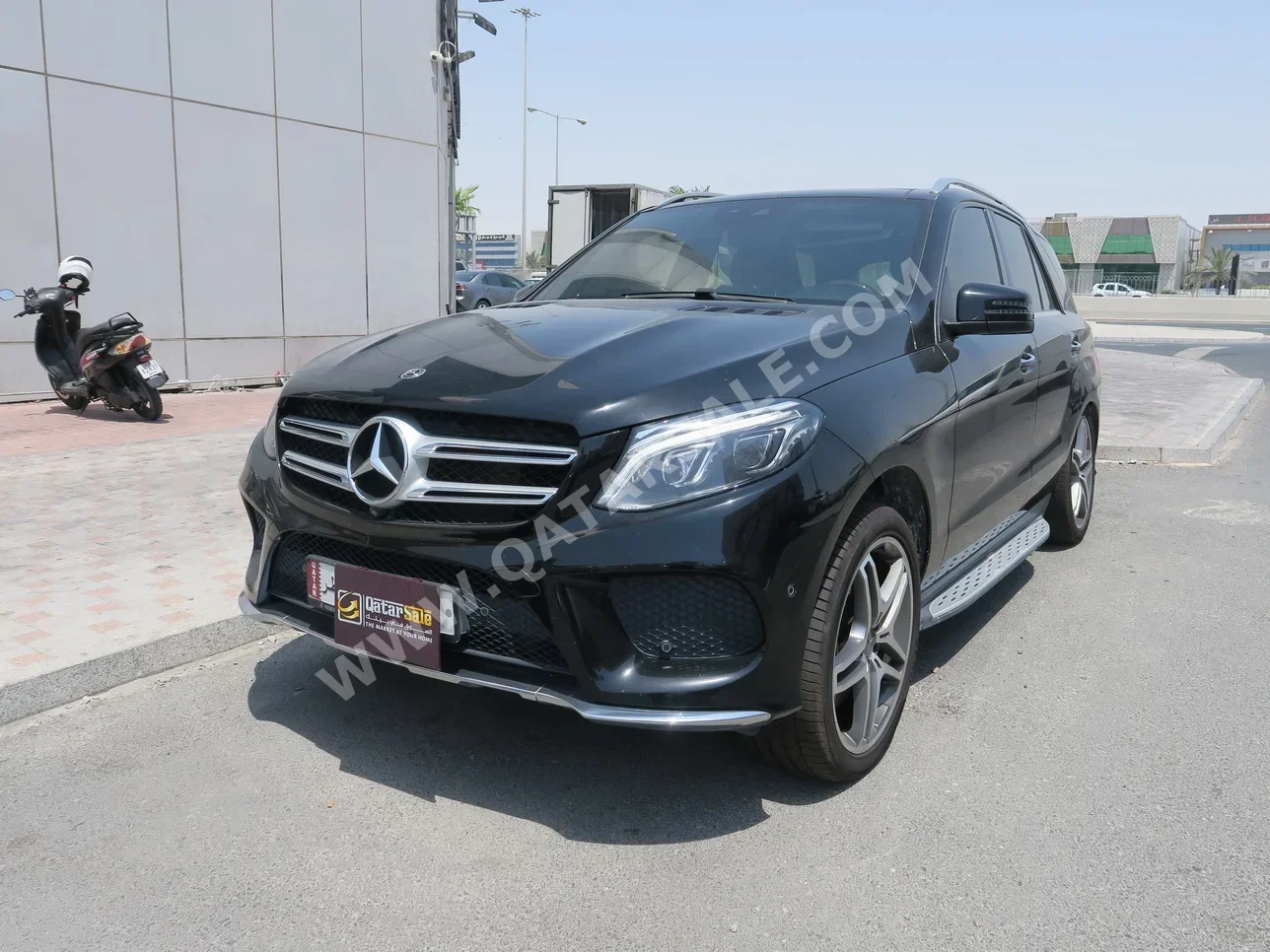 Mercedes-Benz GLE 400 2018 Automatic 114,000 Km 6 Cylinder Four Wheel Drive (4WD) SUV Black