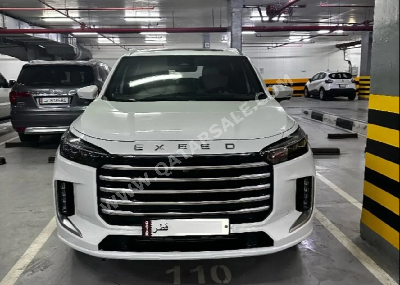 Exeed VX 400 T 2024 Automatic 42,000 Km 4 Cylinder All Wheel Drive (AWD) SUV White With Warranty