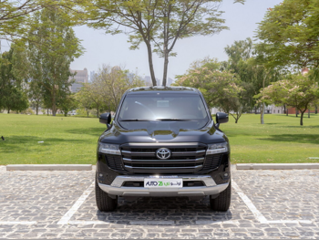 Toyota  Land Cruiser  GX  2026  Automatic  4,000 Km  6 Cylinder  Four Wheel Drive (4WD)  SUV  Black  With Warranty