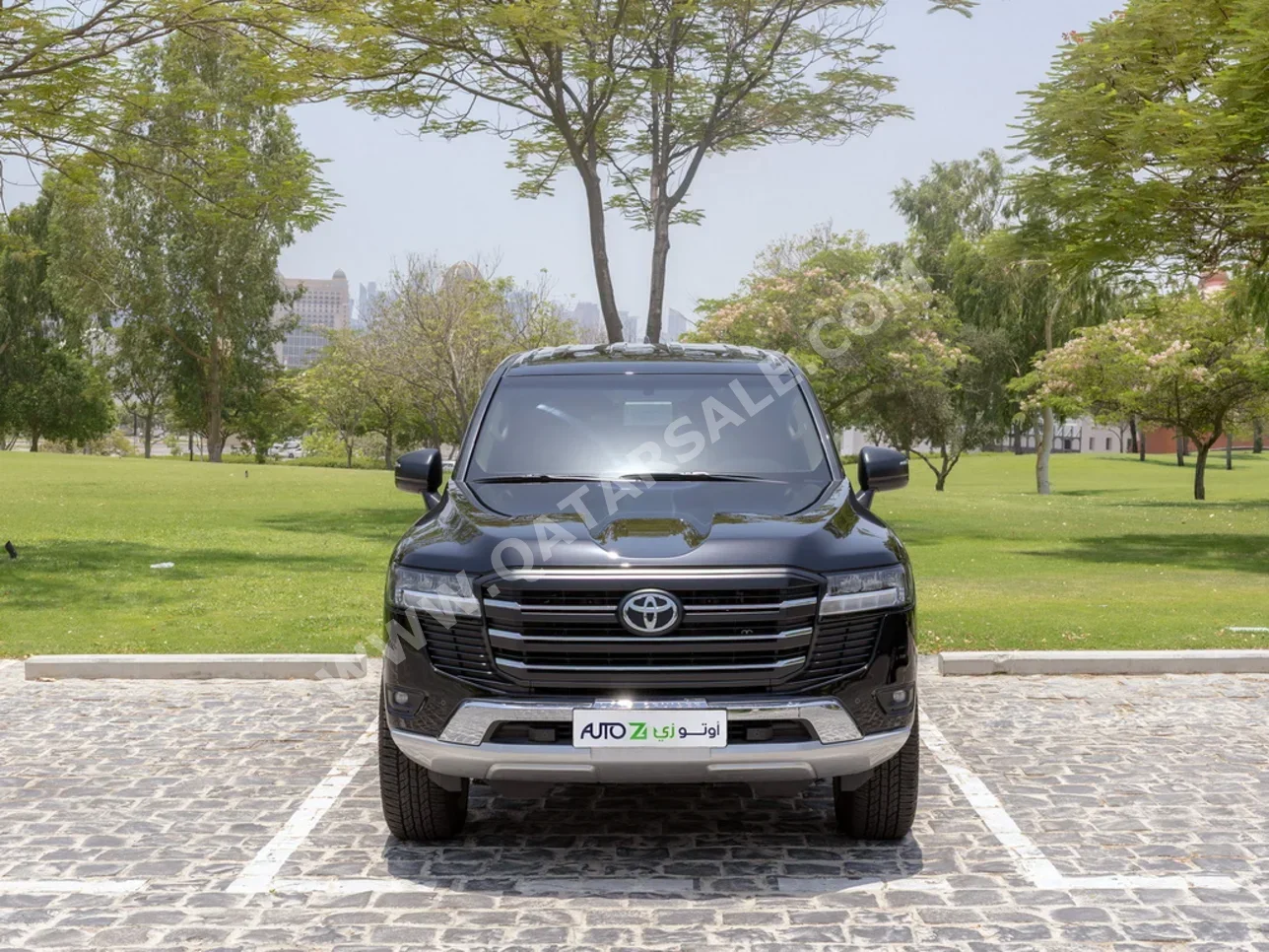 Toyota  Land Cruiser  GX  2026  Automatic  4,000 Km  6 Cylinder  Four Wheel Drive (4WD)  SUV  Black  With Warranty