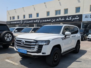 تويوتا  لاند كروزر  جي اكس ار توين توربو  2022  اوتوماتيك  46,000 كم  6 سلندر  دفع رباعي  اس يو في  أبيض  تحت الضمان