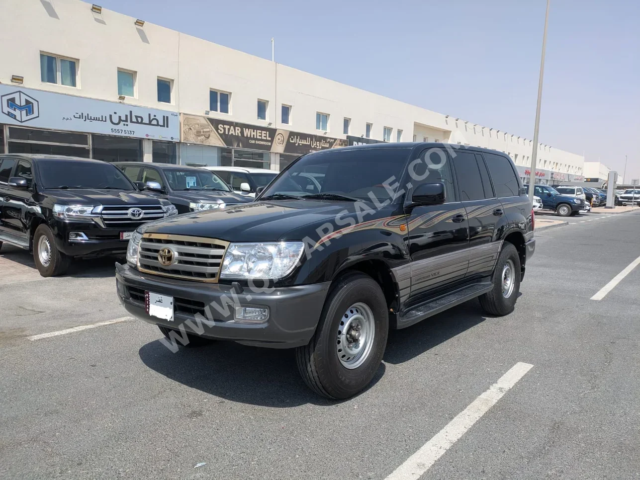 تويوتا لاند كروزر في اكس ار 2006 اوتوماتيك 515,000 كم 8 سلندر دفع رباعي اس يو في أسود