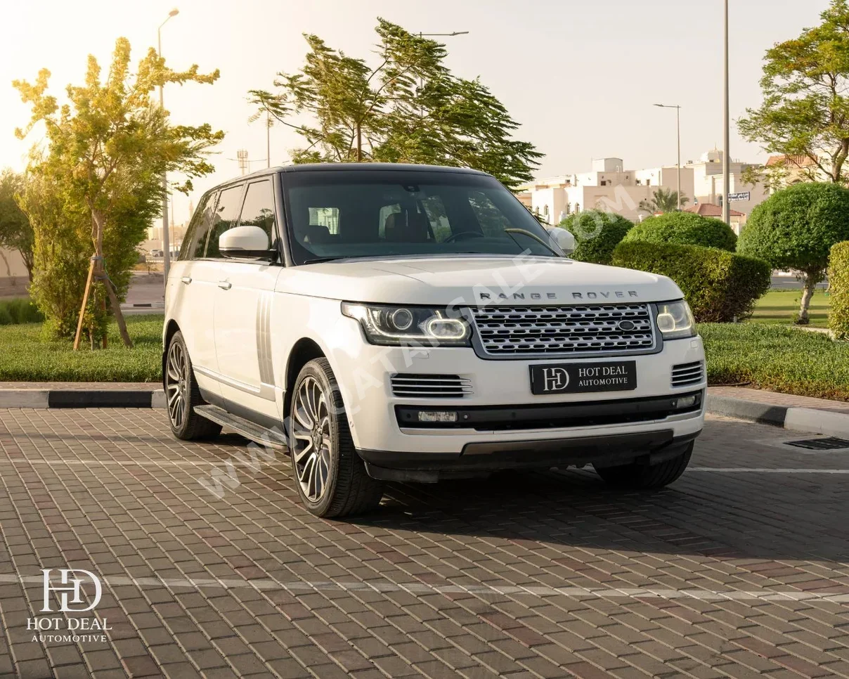 Land Rover Range Rover Vogue 2014 Automatic 166,000 Km 6 Cylinder Four Wheel Drive (4WD) SUV White