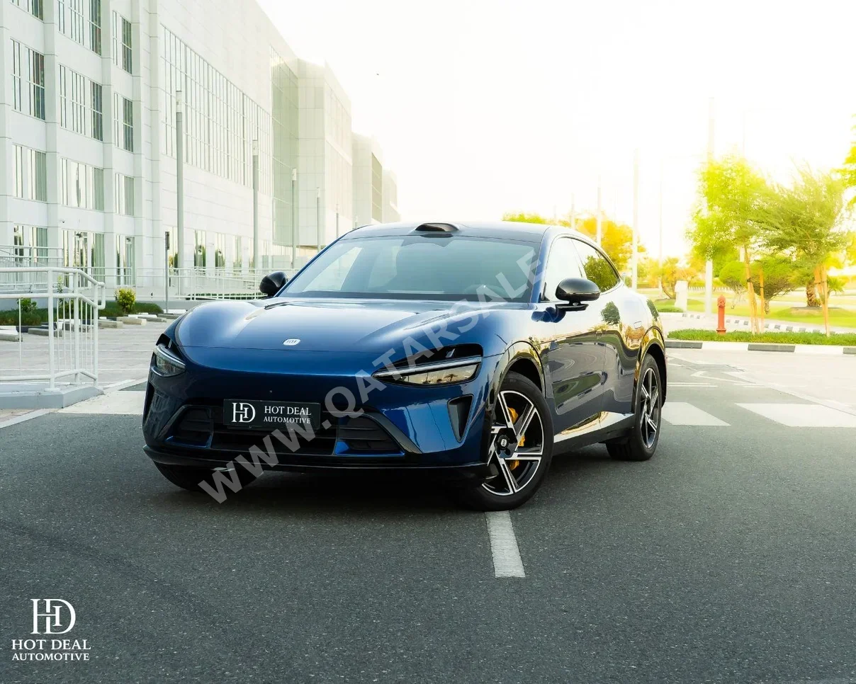 Xiaomi YU7 Pro 2025 Automatic 0 Km 0 Cylinder All Wheel Drive (AWD) SUV Blue