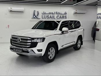 Toyota  Land Cruiser  GXR Twin Turbo  2025  Automatic  60,000 Km  6 Cylinder  Four Wheel Drive (4WD)  SUV  White  With Warranty
