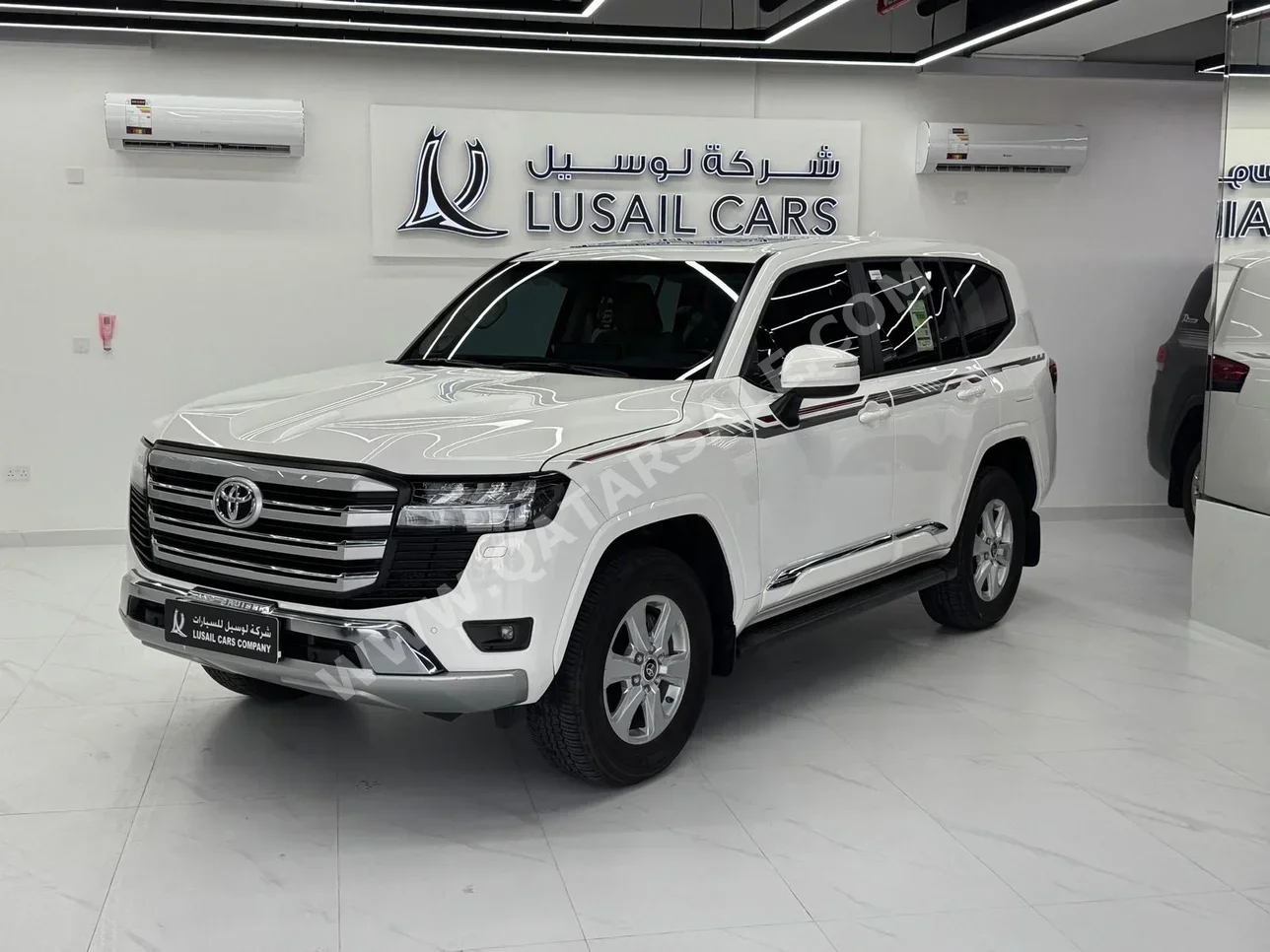 Toyota Land Cruiser GXR Twin Turbo 2025 Automatic 60,000 Km 6 Cylinder Four Wheel Drive (4WD) SUV White With Warranty