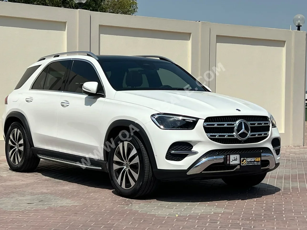 مرسيدس - بنز  جي ال اي  450  2026  اوتوماتيك  5,000 كم  6 سلندر  دفع رباعي  اس يو في  أبيض  تحت الضمان