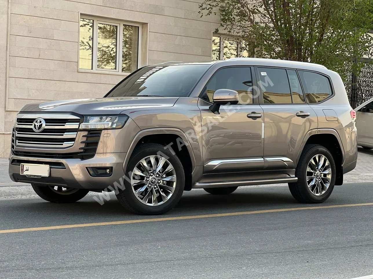 Toyota  Land Cruiser  GXR Twin Turbo  2024  Automatic  23,000 Km  6 Cylinder  Four Wheel Drive (4WD)  SUV  Bronze  With Warranty