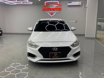 Hyundai  Accent  1.6  2020  Automatic  88,000 Km  4 Cylinder  Rear Wheel Drive (RWD)  Sedan  White