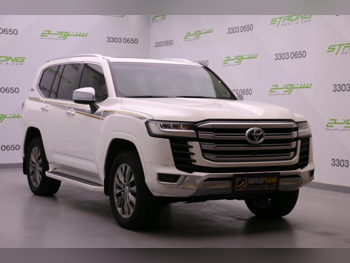Toyota Land Cruiser VX Twin Turbo 2022 Automatic 270,000 Km 6 Cylinder Four Wheel Drive (4WD) SUV White