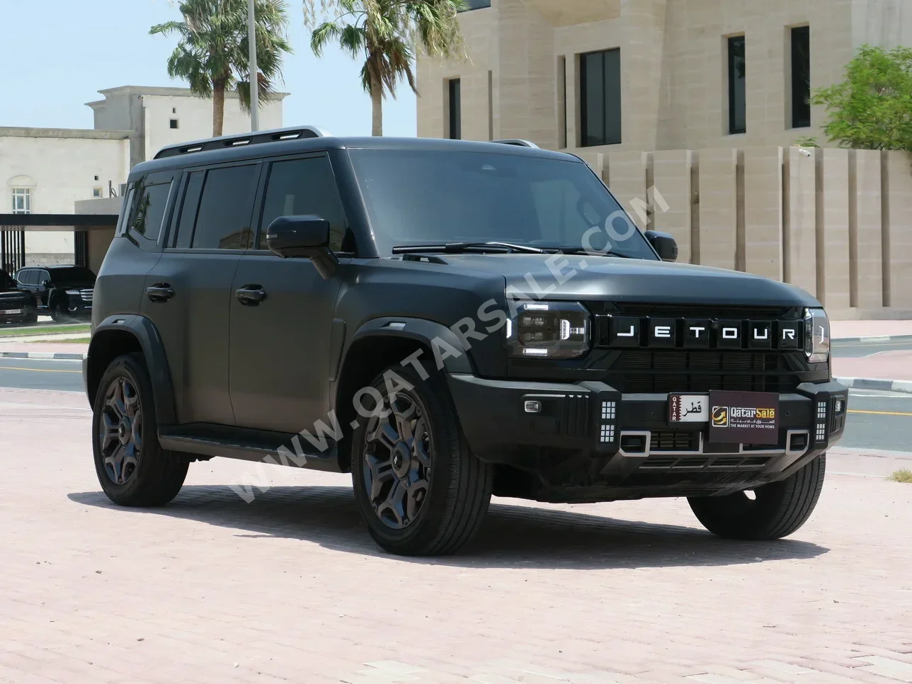 Jetour T2 Luxury 2025 Automatic 18,000 Km 4 Cylinder Four Wheel Drive (4WD) SUV Black With Warranty