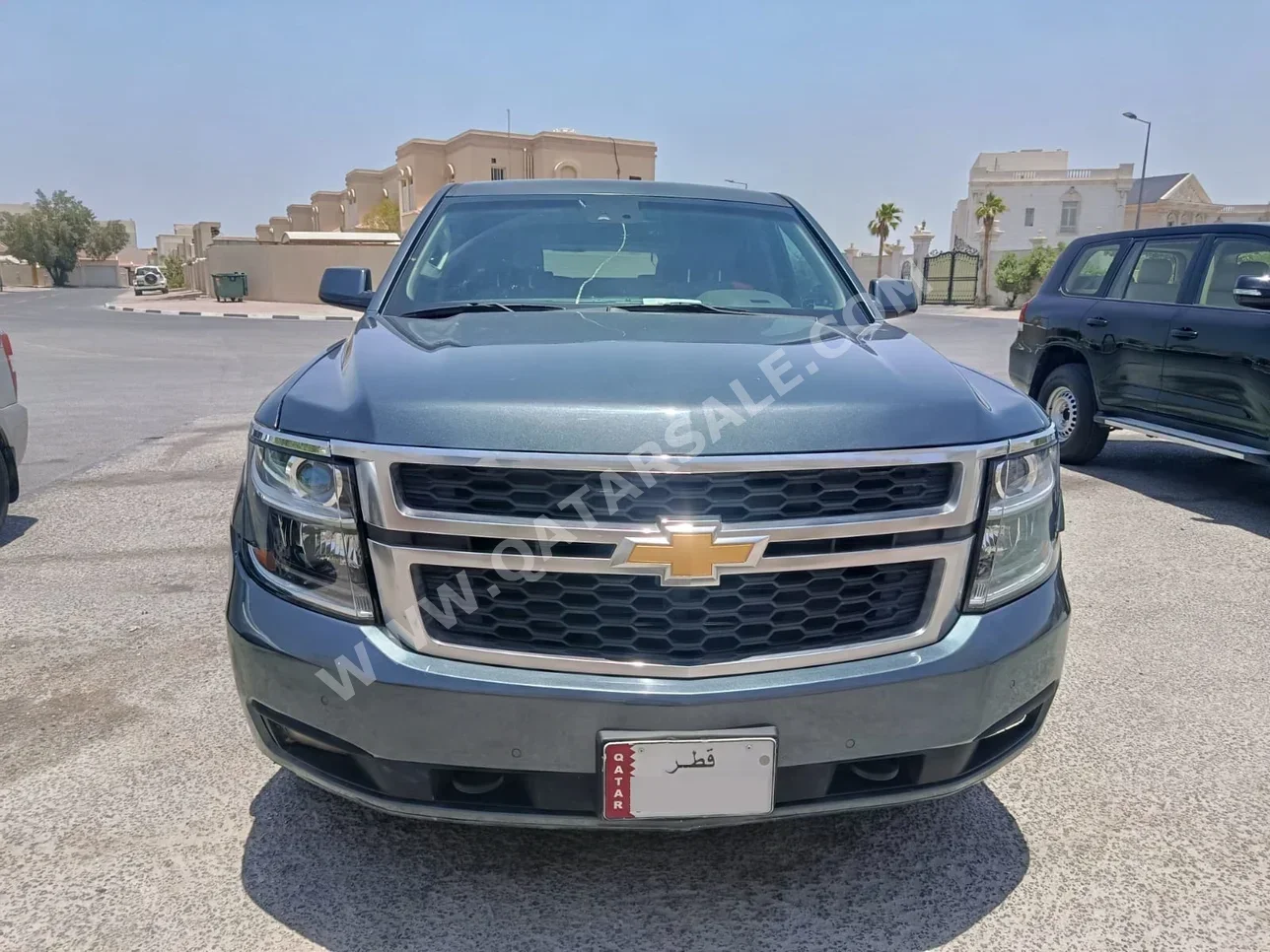 Chevrolet  Suburban  LT  2019  Automatic  280,000 Km  8 Cylinder  Four Wheel Drive (4WD)  SUV  Gray